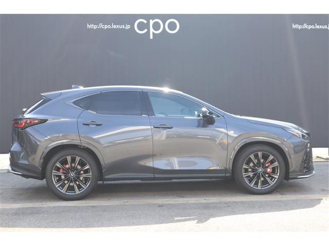 NX NX350h Fスポーツ AWD ”F SPORT”専用オレンジブレーキキャリパー マークレビンソンプレミアムサラウンドサウンドシステム デジタルインナーミラー おくだけ充電 寒冷地仕様 ムーンルーフ 20インチアルミホイール(4枚目)