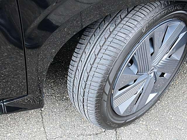 ノート Ｘ　１．２　Ｘ　Ｎｉｓｓａｎ　ＣｏｎｎｅｃｔナビドラレコＥＴＣ　エマージェンシーブレーキ　プロパイロット　インテリジェントキー　アラウンドビューモニター　踏み間違い衝突防止アシスト　クルーズコントロール（19枚目）