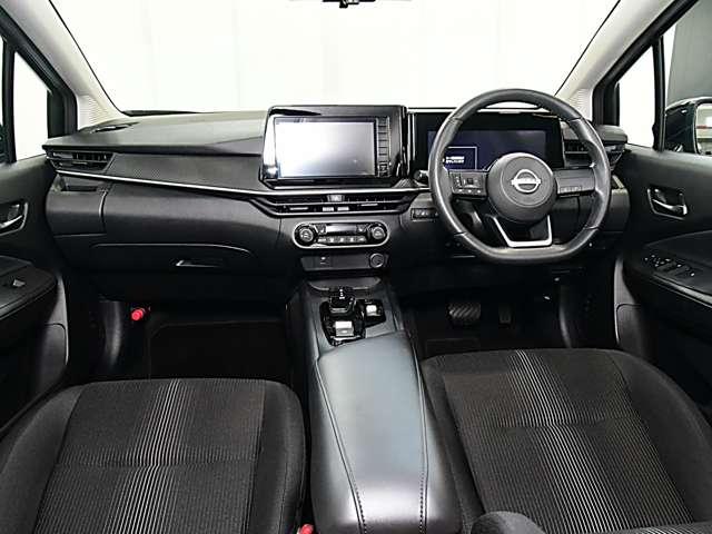 ノート Ｘ　ＦＯＵＲ　１．２　Ｘ　ＦＯＵＲ　４ＷＤ　純正デカナビドラレコＥＴＣ　エマージェンシーブレーキ　アラウンドビューモニター　踏み間違い衝突防止アシスト　車線逸脱警報　カーテレビ（地デジ）　ＬＥＤヘッドライト　ＡＢＳ（3枚目）