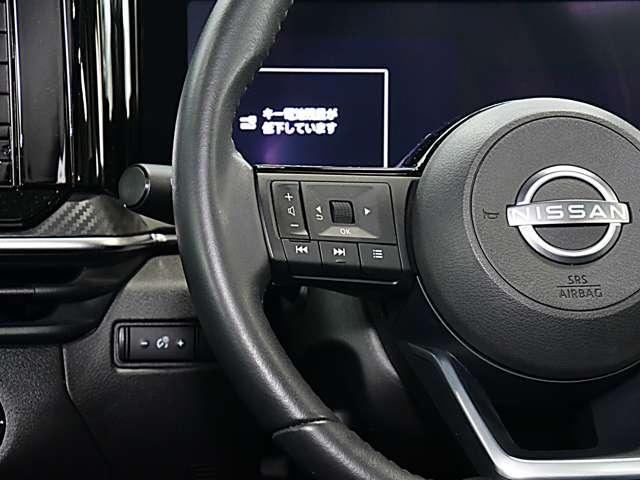 ノート Ｘ　ＦＯＵＲ　１．２　Ｘ　ＦＯＵＲ　４ＷＤ　純正デカナビドラレコＥＴＣ　エマージェンシーブレーキ　アラウンドビューモニター　踏み間違い衝突防止アシスト　車線逸脱警報　カーテレビ（地デジ）　ＬＥＤヘッドライト　ＡＢＳ（7枚目）