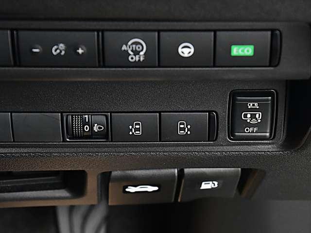 セレナ 2.0 XV 純正デカナビドラレコETC(9枚目)