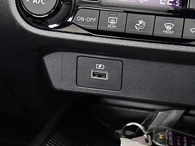 オーラ 1.2 G レザーエディション 純正デカナビドラレコETC(17枚目)