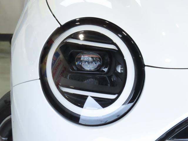 ＭＩＮＩ クーパーＥ　クラシック・トリム　ステアリングアシスト　運転注意力モニター　アクティブＰＤＣブレーキ　クルーズコントロール　パーキングアシスト　前後パークセンサー　バックカメラ　ヘッドアップディスプレイ　ハイビームアシスタント（6枚目）