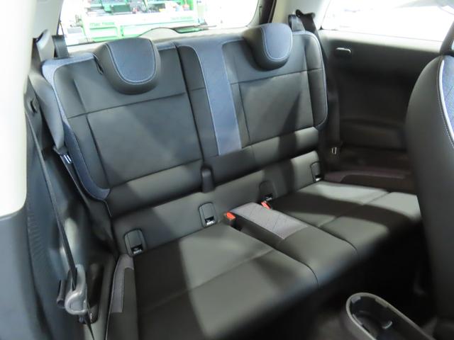 ＭＩＮＩ クーパーＥ　クラシック・トリム　ステアリングアシスト　運転注意力モニター　アクティブＰＤＣブレーキ　クルーズコントロール　パーキングアシスト　前後パークセンサー　バックカメラ　ヘッドアップディスプレイ　ハイビームアシスタント（42枚目）