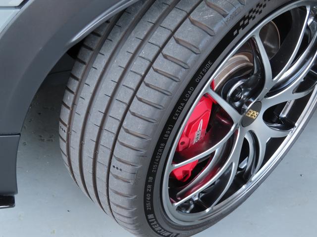 ＭＩＮＩ ジョンクーパーワークス　ＢＢＳ　ＲＩ－Ａ１８インチアルミ　ビルシュタイン車高調　アムゼックスフロントスポイラー　本革　サンルーフ　地デジフルセグＴＶ　Ｂカメラ　ユニオンジャックテール　低ダストブレーキパッド　ＨＵＤ　ＬＥＤ（15枚目）