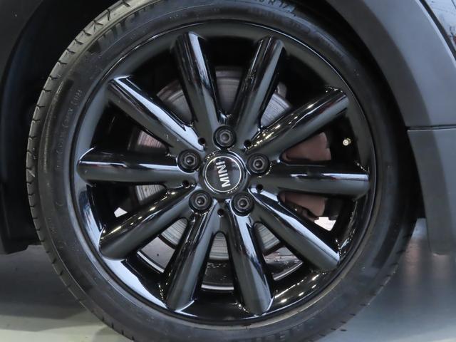 MINI クーパーS ペッパーパッケージ 1オーナー車 JCWステアリング ブラック17インチアルミ ユニオンジャックテールランプ コンフォートアクセス 純正ナビ バックカメラ パークセンサー エキサイトメントパッケージ(22枚目)