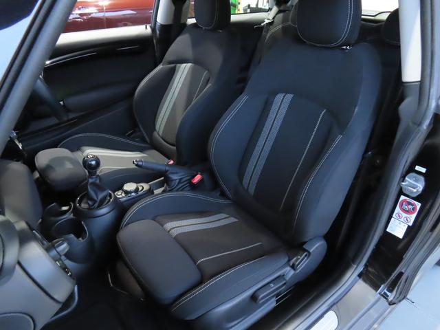 MINI クーパーS ペッパーパッケージ 1オーナー車 JCWステアリング ブラック17インチアルミ ユニオンジャックテールランプ コンフォートアクセス 純正ナビ バックカメラ パークセンサー エキサイトメントパッケージ(44枚目)