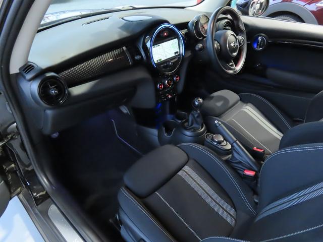 MINI クーパーS ペッパーパッケージ 1オーナー車 JCWステアリング ブラック17インチアルミ ユニオンジャックテールランプ コンフォートアクセス 純正ナビ バックカメラ パークセンサー エキサイトメントパッケージ(45枚目)