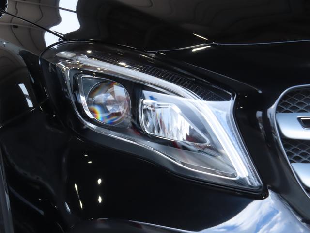 GLAクラス GLA220 4マチック プレミアムパッケージ パノラミックスライディングルーフ 黒本革左右パワーシート ヒーター付 ハーマンカードンサウンド アンビエントライト 電動テールゲート カープレイ アンドロイドオート LEDライト(5枚目)