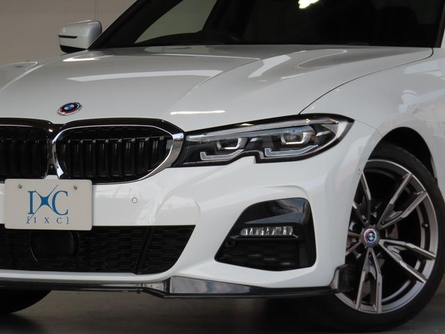 3シリーズ 320i Mスポーツ コンフォートパッケージ パーキングアシストプラス 19インチアルミ 電動トランク 全方位バックカメラ アンビエントライト ライトカーペット ナビ 地デジフルセグTV HDMI カープレイ アンドロイドオート シートヒーター付(4枚目)