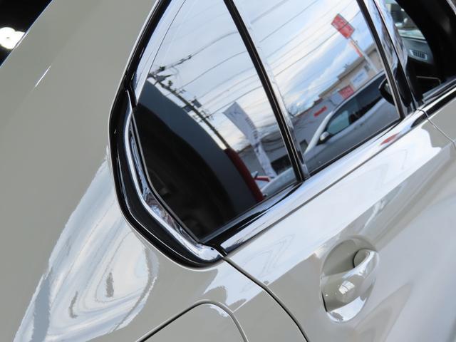 3シリーズ 320i Mスポーツ コンフォートパッケージ パーキングアシストプラス 19インチアルミ 電動トランク 全方位バックカメラ アンビエントライト ライトカーペット ナビ 地デジフルセグTV HDMI カープレイ アンドロイドオート シートヒーター付(8枚目)