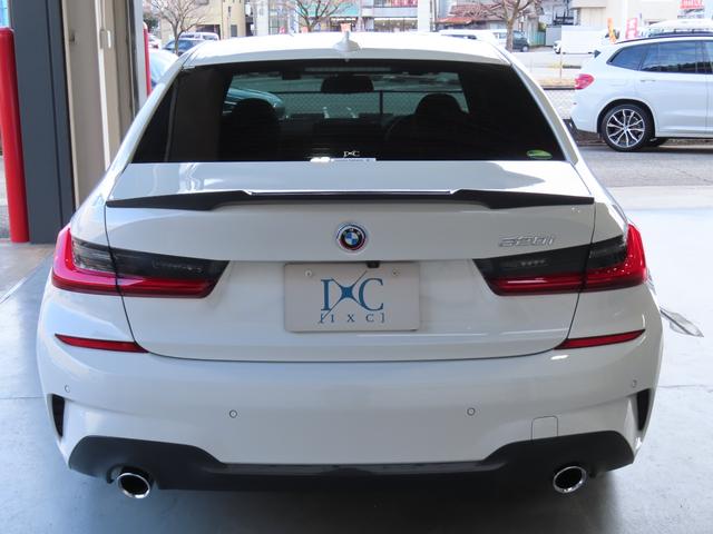 3シリーズ 320i Mスポーツ コンフォートパッケージ パーキングアシストプラス 19インチアルミ 電動トランク 全方位バックカメラ アンビエントライト ライトカーペット ナビ 地デジフルセグTV HDMI カープレイ アンドロイドオート シートヒーター付(10枚目)