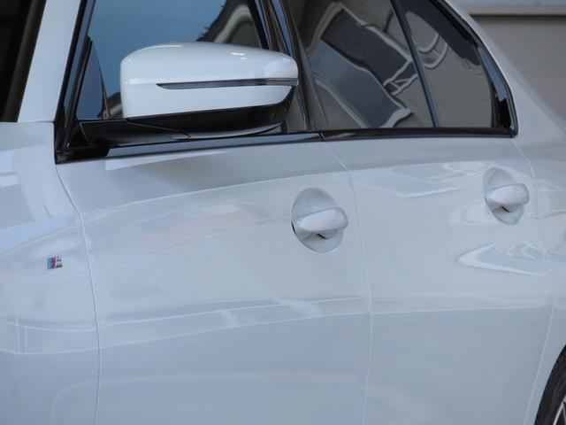 3シリーズ 320i Mスポーツ コンフォートパッケージ パーキングアシストプラス 19インチアルミ 電動トランク 全方位バックカメラ アンビエントライト ライトカーペット ナビ 地デジフルセグTV HDMI カープレイ アンドロイドオート シートヒーター付(18枚目)