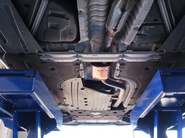 3シリーズ 320i Mスポーツ コンフォートパッケージ パーキングアシストプラス 19インチアルミ 電動トランク 全方位バックカメラ アンビエントライト ライトカーペット ナビ 地デジフルセグTV HDMI カープレイ アンドロイドオート シートヒーター付(80枚目)