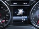 GLA220 4マチック プレミアムパッケージ パノラミックスライディングルーフ 黒本革左右パワーシート ヒーター付 ハーマンカードンサウンド アンビエントライト 電動テールゲート カープレイ アンドロイドオート LEDライト(59枚目)