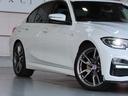 3シリーズ 320i Mスポーツ コンフォートパッケージ パーキングアシストプラス 19インチアルミ 電動トランク 全方位バックカメラ アンビエントライト ライトカーペット ナビ 地デジフルセグTV HDMI カープレイ アンドロイドオート シートヒーター付(6枚目)