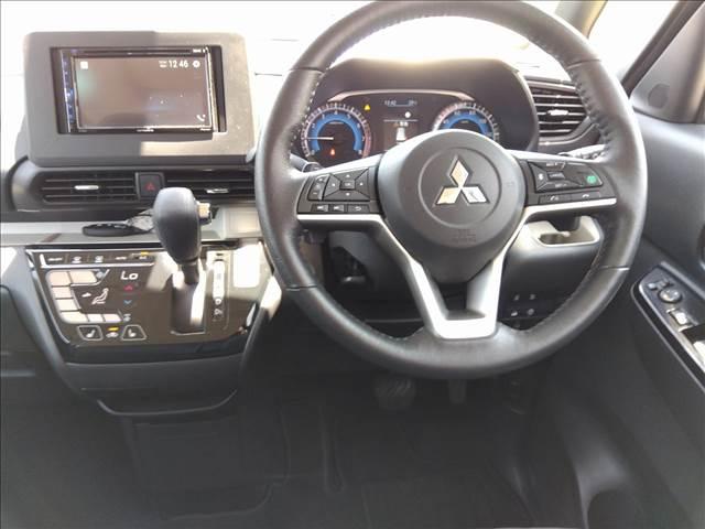 デリカミニ T プレミアム 4WD☆ターボ☆試乗出来ます☆前後ドラレコ 4WD☆ターボ☆専用オーディオ☆Bluetooth☆全方位カメラ☆マイパイロット☆両側電動ドア☆前席シートヒーター☆LEDライト&フォグ☆パドルシフト☆ステアヒーター☆禁煙車☆ETC☆試乗出来ます(12枚目)