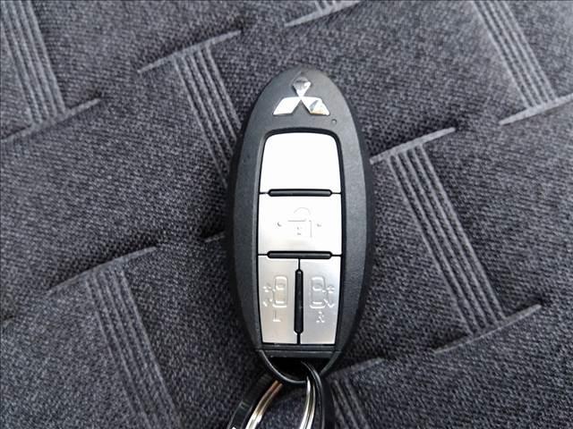 デリカミニ T プレミアム 4WD☆ターボ☆試乗出来ます☆前後ドラレコ 4WD☆ターボ☆専用オーディオ☆Bluetooth☆全方位カメラ☆マイパイロット☆両側電動ドア☆前席シートヒーター☆LEDライト&フォグ☆パドルシフト☆ステアヒーター☆禁煙車☆ETC☆試乗出来ます(28枚目)