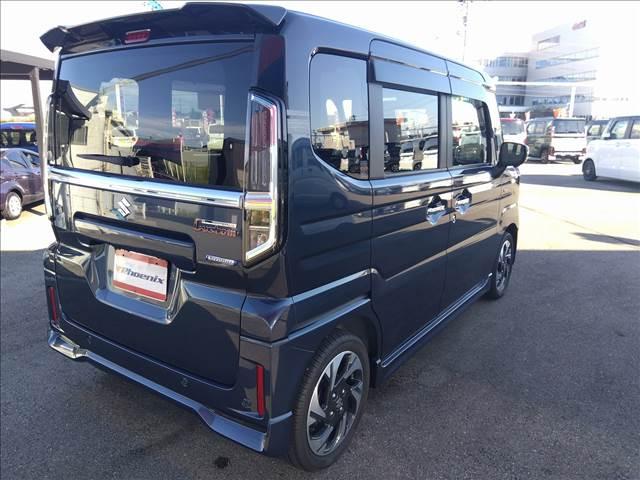 スペーシアカスタム ハイブリッドＸＳターボ　４ＷＤターボ☆９型ナビ☆試乗出来ます　４ＷＤ☆ターボ☆９型ナビＴＶ☆Ｂｌｕｅｔｏｏｔｈ☆全方位カメラ☆両側電動ドア☆２トーンルーフ☆前席シートヒーター☆ＬＥＤオートライト☆ＬＥＤフォグ☆禁煙車☆ヘッドアップディスプレイ☆試乗出来ます☆（5枚目）