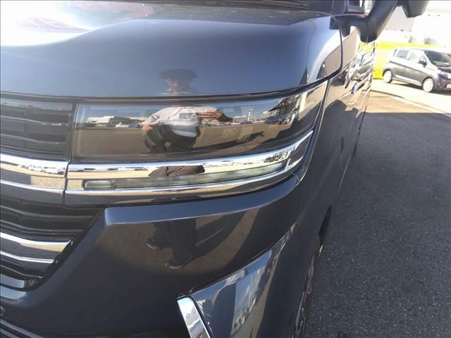 スペーシアカスタム ハイブリッドＸＳターボ　４ＷＤターボ☆９型ナビ☆試乗出来ます　４ＷＤ☆ターボ☆９型ナビＴＶ☆Ｂｌｕｅｔｏｏｔｈ☆全方位カメラ☆両側電動ドア☆２トーンルーフ☆前席シートヒーター☆ＬＥＤオートライト☆ＬＥＤフォグ☆禁煙車☆ヘッドアップディスプレイ☆試乗出来ます☆（9枚目）