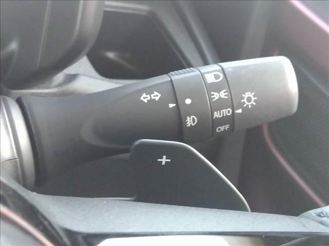 スペーシアカスタム ハイブリッドＸＳターボ　４ＷＤターボ☆９型ナビ☆試乗出来ます　４ＷＤ☆ターボ☆９型ナビＴＶ☆Ｂｌｕｅｔｏｏｔｈ☆全方位カメラ☆両側電動ドア☆２トーンルーフ☆前席シートヒーター☆ＬＥＤオートライト☆ＬＥＤフォグ☆禁煙車☆ヘッドアップディスプレイ☆試乗出来ます☆（21枚目）