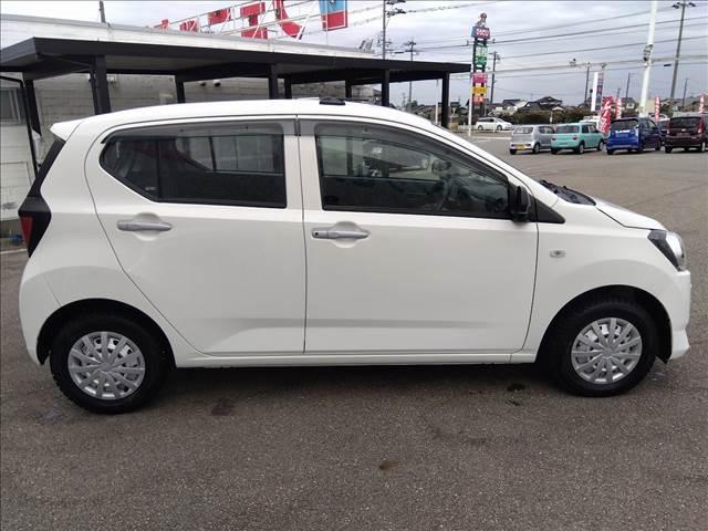 ミライース Ｌ　ＳＡＩＩＩ　４ＷＤ☆スマートアシスト３☆ナビ☆試乗ＯＫ☆　４ＷＤ☆スマートアシスト３☆ナビ☆Ｂｌｕｅｔｏｏｔｈ☆バックカメラ☆走行４．５万Ｋｍ☆キーレス☆禁煙車☆ＥＴＣ☆パーキングセンサー☆ドラレコ☆オートハイビーム☆アイドリングストップ☆試乗ＯＫ☆（4枚目）