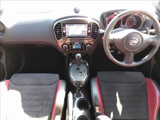 ジューク ニスモ　ＲＳ　４ＷＤ☆ターボ☆ナビＴＶ☆Ｂｌｕｅｔｏｏｔｈ☆　４ＷＤ☆ターボ☆ナビＴＶ☆Ｂｌｕｅｔｏｏｔｈ☆全方位カメラ☆ＮＩＳＭＯエアロ☆ＮＩＳＭＯサス☆インテリキー☆プッシュスタート☆ＨＩＤオートライト☆柿本改マフラー☆革巻きパドルシフト☆禁煙車☆ＥＴＣ☆（11枚目）