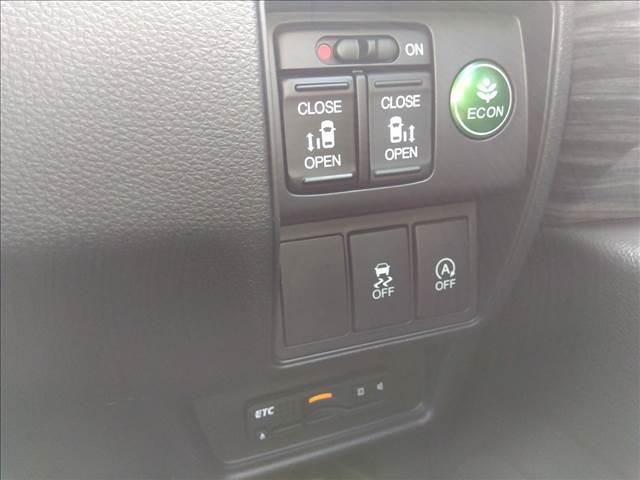 オデッセイ アブソルート・ＥＸ　ナビＴＶ☆Ｂｌｕｅｔｏｏｔｈ☆試乗ＯＫ　ナビＴＶ☆Ｂｌｕｅｔｏｏｔｈ☆後席フリップダウン☆バックカメラ☆両側電動ドア☆あんしんパッケージ☆オートクルーズ☆ＬＥＤライト☆衝突軽減ブレーキ☆ブラインドスポットモニター☆禁煙車☆☆ＥＴＣ☆試乗ＯＫ（26枚目）
