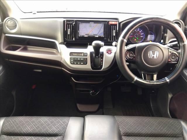 Ｎ－ＷＧＮカスタム Ｇ・ターボパッケージ当店買取車☆ナビＴＶ☆Ｂｌｕｅｔｏｏｔｈ　当店買取り車☆ナビＴＶ☆Ｂｌｕｅｔｏｏｔｈ☆バックカメラ☆ターボ☆あんしんパッケージ☆スマートキー２個☆プッシュスタート☆ドラレコ☆クルーズコントロール☆アイドリングストップ☆禁煙車☆ＥＴＣ☆黒半革☆（11枚目）
