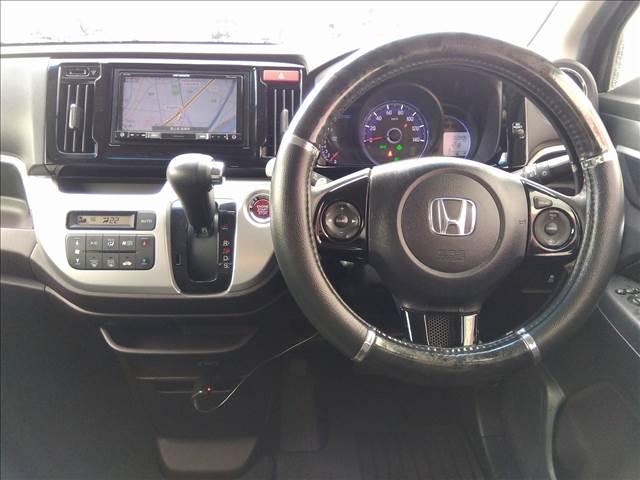 Ｎ－ＷＧＮカスタム Ｇ・ターボパッケージ当店買取車☆ナビＴＶ☆Ｂｌｕｅｔｏｏｔｈ　当店買取り車☆ナビＴＶ☆Ｂｌｕｅｔｏｏｔｈ☆バックカメラ☆ターボ☆あんしんパッケージ☆スマートキー２個☆プッシュスタート☆ドラレコ☆クルーズコントロール☆アイドリングストップ☆禁煙車☆ＥＴＣ☆黒半革☆（12枚目）