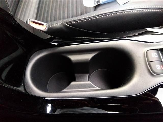 カローラツーリング ハイブリッド　ダブルバイビー　ワンオーナー☆試乗ＯＫ☆　ナビＴＶ☆Ｂｌｕｅｔｏｏｔｈ☆バックカメラ☆トヨタセーフティセンス☆ＬＥＤオートライト☆ステアリモコン☆追従クルコン☆オートブレーキホールド☆スマートキー☆プッシュスタート☆禁煙車☆ＥＴＣ☆試乗ＯＫ☆（20枚目）