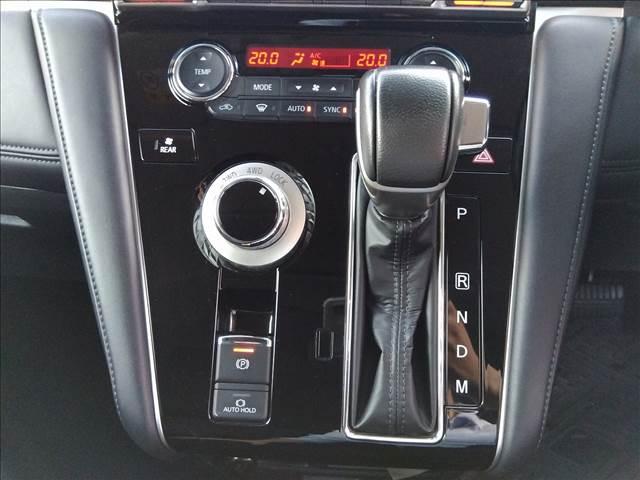 デリカD:5 Gパワーパッケージ 4WD☆ディーゼルターボ☆11型ナビTV 4WD☆ディーゼルターボ☆11型ナビTV☆Bluetooth☆バックカメラ☆後席フリップダウン☆パワーRゲート☆E-ASSIST☆両側電動ドア☆前席シートヒーター☆パドルシフト☆LEDライト☆禁煙車☆(18枚目)