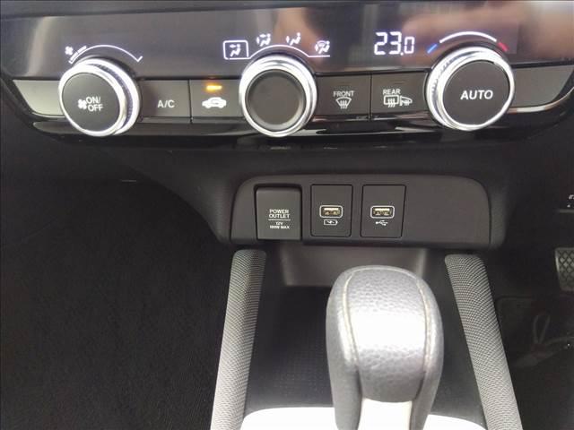 フィット e:HEVクロスター ワンオーナー☆4WD☆ホンダセンシング ワンオーナー☆4WD☆ホンダセンシング☆ナビTV☆Bluetooth☆バックカメラ☆スマートキー☆プッシュスタート☆LEDオートライト☆ステアリモコン☆前後ドラレコ☆禁煙車☆ETC2.0☆試乗OK☆(19枚目)