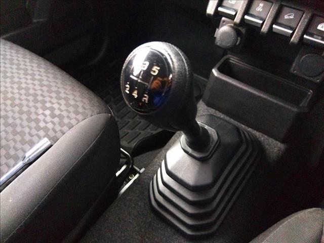 ジムニー XG 4WD☆ターボ☆5速MT☆ナビTV☆試乗OK☆ 4WD☆ターボ☆5速MT☆ナビTV☆Bluetooth☆DVD再生☆社外バンパー☆キーレス☆禁煙車☆走行4.5万Km☆6エアバッグ☆アルミホイール☆ブラックインテリア☆試乗OK☆(16枚目)