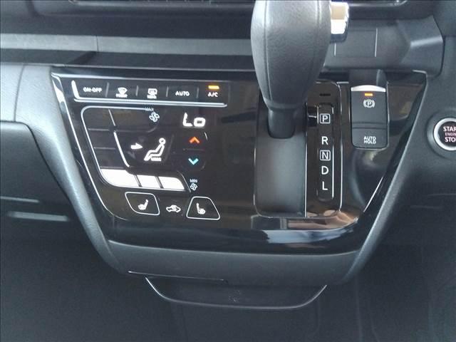 ルークス ハイウェイスター X プロパイロットエディション 4WD☆プロパイロット☆ナビTV☆Bluetooth☆全方位カメラ☆LEDオートライト☆LEDフォグ☆前席シートヒーター☆アイドリングストップ☆ステアリングヒーター☆パークセンサー☆禁煙車☆ETC☆(18枚目)