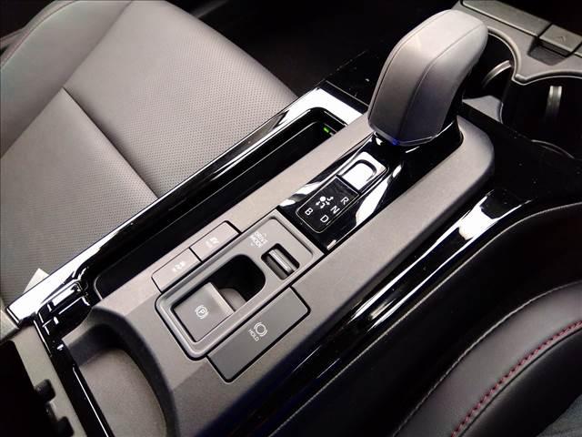 プリウス Ｚ　４ＷＤ☆１２．３型ナビＴＶ☆トヨタセーフティセンス☆　４ＷＤ☆１２．３型ナビＴＶ☆トヨタセーフティセンス☆黒革シート☆Ｆベンチレーション☆デジタルインナーミラー☆前後ドラレコ☆ワイパーデアイサー☆パーキングサポート☆禁煙車☆ＥＴＣ２．０☆試乗ＯＫ（23枚目）