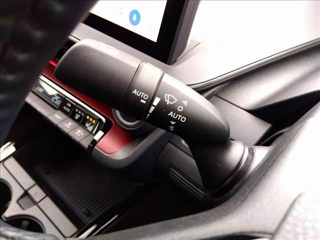 プリウス Ｚ　４ＷＤ☆１２．３型ナビＴＶ☆トヨタセーフティセンス☆　４ＷＤ☆１２．３型ナビＴＶ☆トヨタセーフティセンス☆黒革シート☆Ｆベンチレーション☆デジタルインナーミラー☆前後ドラレコ☆ワイパーデアイサー☆パーキングサポート☆禁煙車☆ＥＴＣ２．０☆試乗ＯＫ（25枚目）