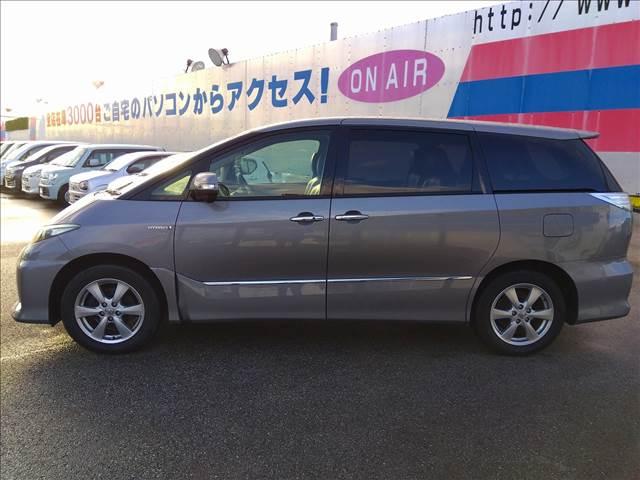 エスティマハイブリッド アエラス レザーパッケージ 4WD☆ナビTV☆ 4WD☆ナビTV☆Bluetooth☆フリップダウン☆両側電動ドア☆パワーバックドア☆HIDオートライト☆クルーズコントロール☆革シート☆前席シートヒーター☆ETC☆ワイパーデアイサー☆AC100V☆(8枚目)