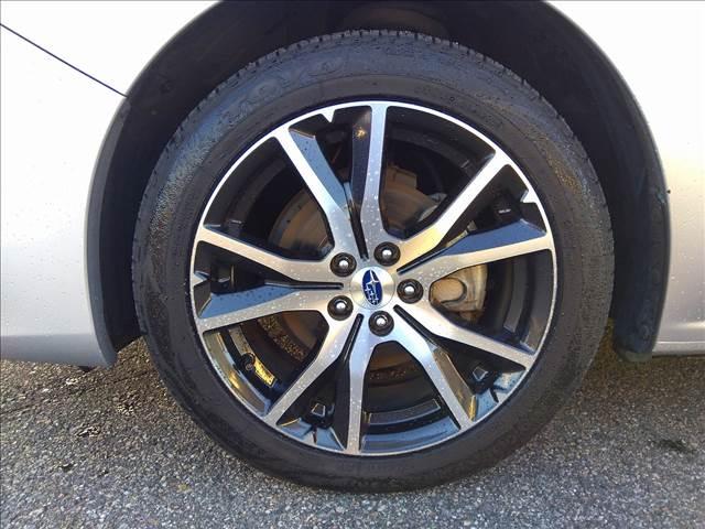 インプレッサスポーツ 2.0i-Lアイサイト 4WD☆アイサイトVER3☆クルコン 4WD☆アイサイトVER3☆アダプティブクルーズコントロール☆ナビ☆Bluetooth☆バックカメラ☆パドルシフト☆スマートキー2個☆プッシュスタート☆禁煙車☆ドラレコ☆ETC☆アイドリングストップ☆(10枚目)