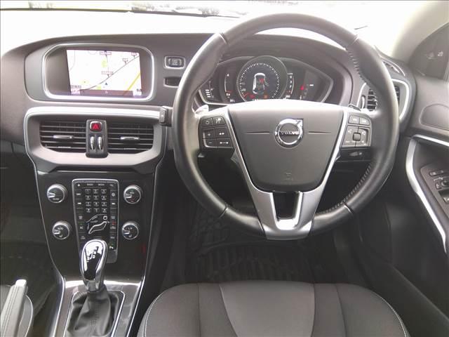 常時１００台以上の店頭在庫でお客様をお迎え致します◆今年もお客様に喜んで頂けるよう、様々な車種をお値打ち価格でご用意してお待ちしてます◆ご家族や、お友達と是非一度遊びに来てください◆