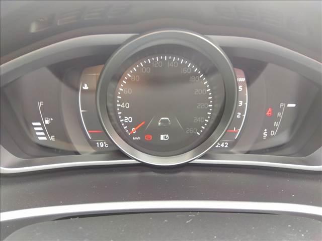 自動車保険の事ならフェニックスにお任せ♪◆保険専門部署があるから安心！◆事故・修理の相談、各種保険手続きは土日でもお電話がつながるので万が一の時でもすぐに対応させて頂きます！