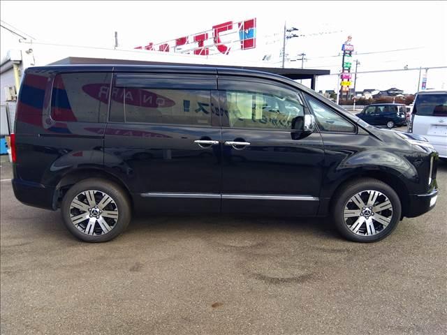 自動車保険の事ならフェニックスにお任せ♪◆保険専門部署があるから安心！◆事故・修理の相談、各種保険手続きは土日でもお電話がつながるので万が一の時でもすぐに対応させて頂きます！