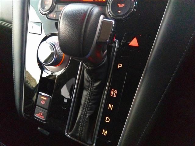 店頭で並んでいない在庫以外にも１０万台以上の共通掲載在庫や全国の会員制中古自動車オークションでのオーダーもやっております！◆こだわりたいお客様の為にご希望の一台をご用意致します◆