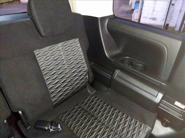 車輌販売・保険・整備・保証・板金塗装・車検・ロードサービスと車のことならフェニックスにお任せ下さい！いつでもあなたをサポート致します！