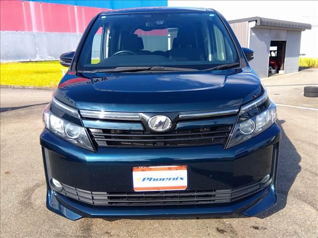 ヴォクシー V ナビTV☆Bluetooth☆バックカメラ☆試乗OK ナビTV☆Bluetooth☆バックカメラ☆後席フリップダウン☆電動ドア☆トヨタセーフティセンス☆LEDオートライト☆禁煙車☆ETC☆スマートキー2個☆プッシュスタート☆アイドリングストップ☆試乗OK(2枚目)