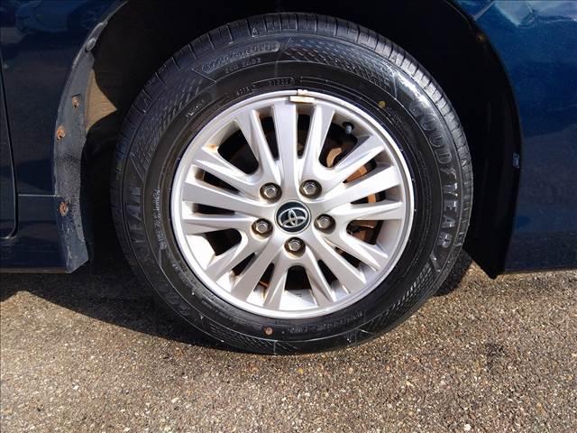 ヴォクシー V ナビTV☆Bluetooth☆バックカメラ☆試乗OK ナビTV☆Bluetooth☆バックカメラ☆後席フリップダウン☆電動ドア☆トヨタセーフティセンス☆LEDオートライト☆禁煙車☆ETC☆スマートキー2個☆プッシュスタート☆アイドリングストップ☆試乗OK(11枚目)