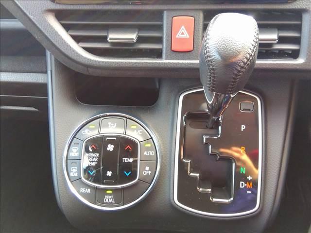 ヴォクシー V ナビTV☆Bluetooth☆バックカメラ☆試乗OK ナビTV☆Bluetooth☆バックカメラ☆後席フリップダウン☆電動ドア☆トヨタセーフティセンス☆LEDオートライト☆禁煙車☆ETC☆スマートキー2個☆プッシュスタート☆アイドリングストップ☆試乗OK(19枚目)