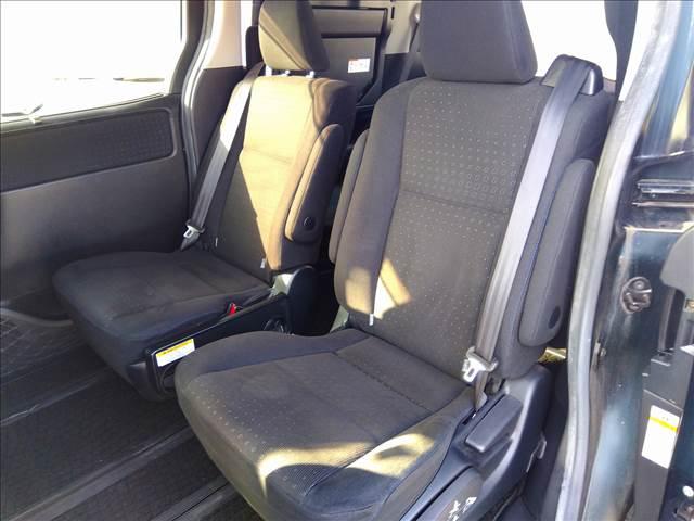 ヴォクシー V ナビTV☆Bluetooth☆バックカメラ☆試乗OK ナビTV☆Bluetooth☆バックカメラ☆後席フリップダウン☆電動ドア☆トヨタセーフティセンス☆LEDオートライト☆禁煙車☆ETC☆スマートキー2個☆プッシュスタート☆アイドリングストップ☆試乗OK(33枚目)