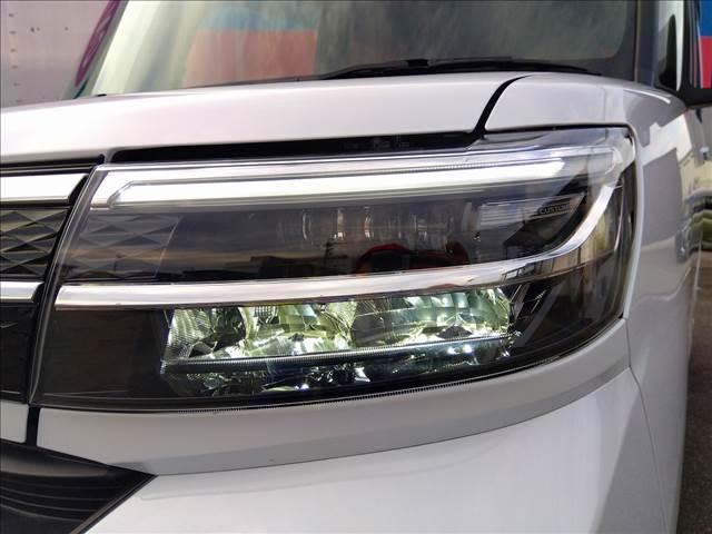 タント カスタムＸ　４ＷＤ☆９型オーディオ☆試乗ＯＫ☆衝突軽減☆　４ＷＤ☆９型オーディオ☆Ｂｌｕｅｔｏｏｔｈ☆バックカメラ☆両側電動ドア☆スマートアシスト☆ＬＥＤオートライト☆ＬＥＤフォグ☆オートブレーキホールド☆アイドリングストップ☆禁煙車☆ＥＴＣ☆ドラレコ☆試乗（9枚目）