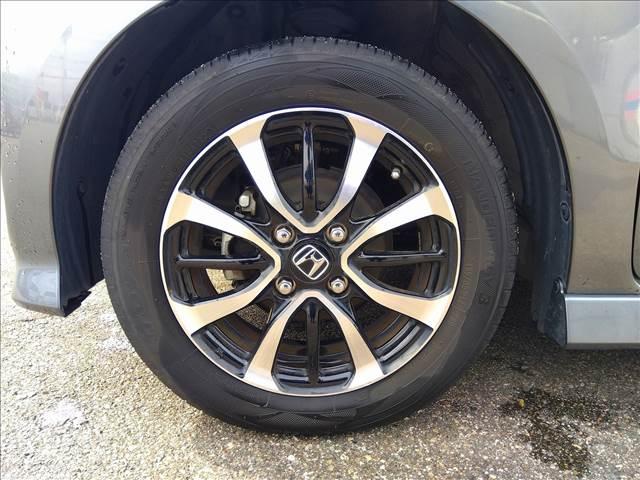 N-BOXカスタム G・Lホンダセンシング ホンダセンシング☆純正ナビ☆ETC☆ ホンダセンシング☆ギャザス8型ナビTV☆Bluetooth☆バックカメラ☆電動ドア☆LEDオートライト☆LEDフォグ☆スマートキー☆プッシュスタート☆アイドリングストップ☆ステリモ☆禁煙車☆ETC☆(10枚目)